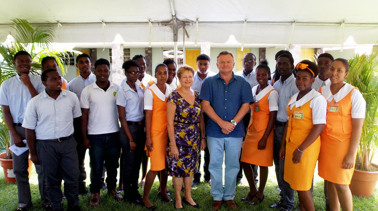 MCF Scholarship Recepients with Members of the Foundation