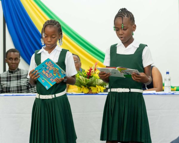 Hands Across The Sea – 2022/23 Handing Over Ceremony